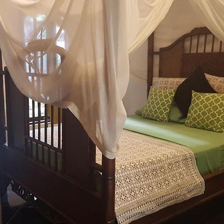 Villa Jati - Private Poolside Villa Central Lovina מראה חיצוני תמונה