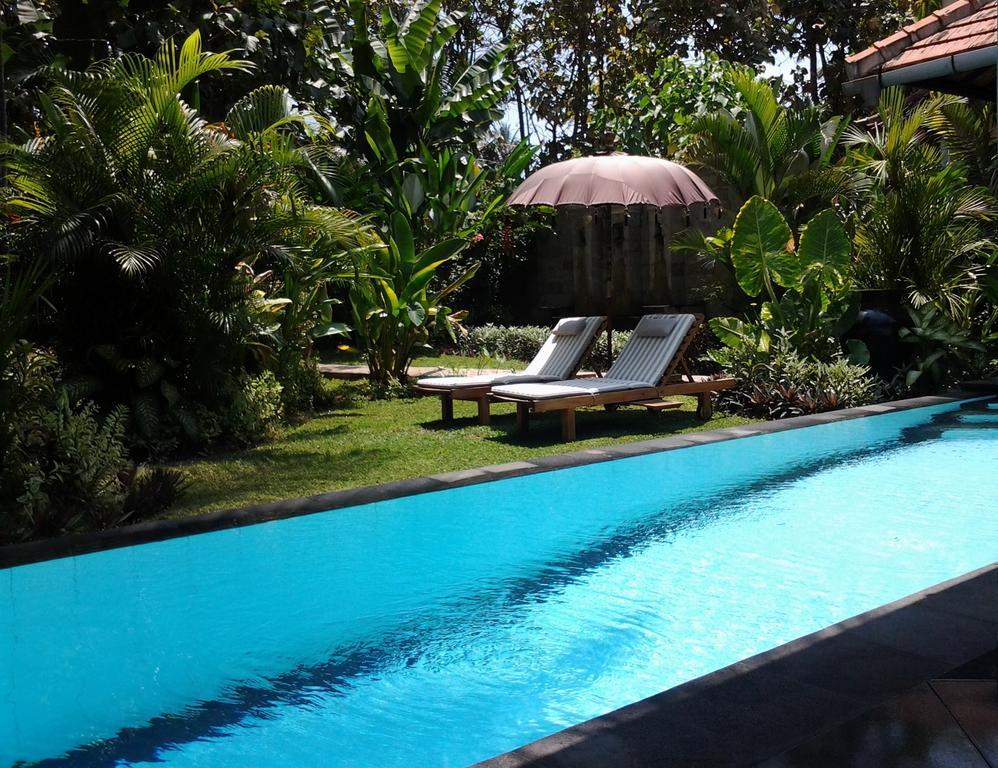 Villa Jati - Private Poolside Villa Central Lovina חדר תמונה