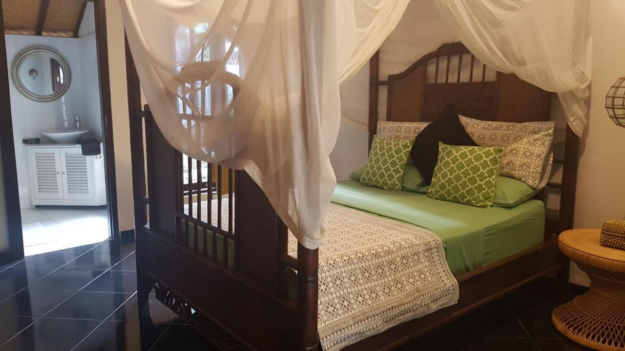 Villa Jati - Private Poolside Villa Central Lovina מראה חיצוני תמונה
